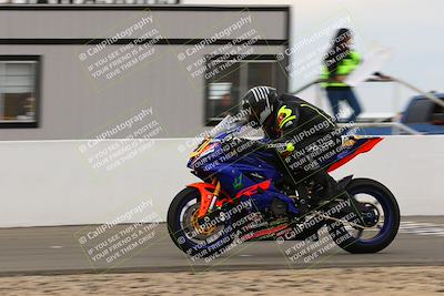 media/Jan-15-2022-CVMA (Sat) [[711e484971]]/Race 11 Amateur Supersport Middleweight/